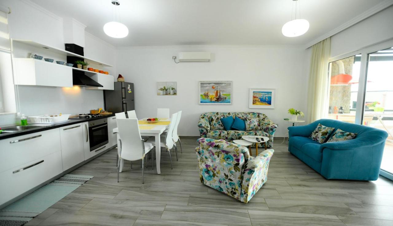 Vila Rina At Aquamarine Residence Vlorë Exteriér fotografie